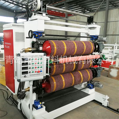 PP/PE片材生產(chǎn)線(xiàn)設(shè)備